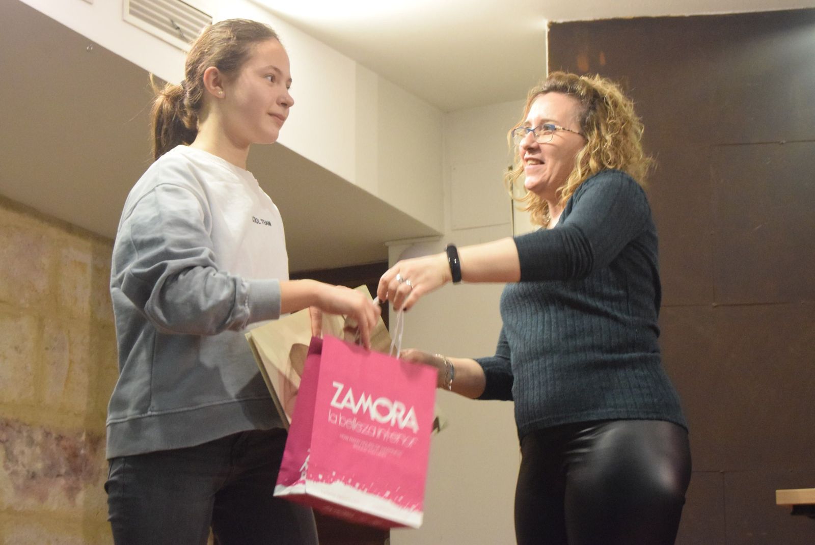 entrega-de-premios-del-concurso-de-dibujo-de-luz-penitente-25