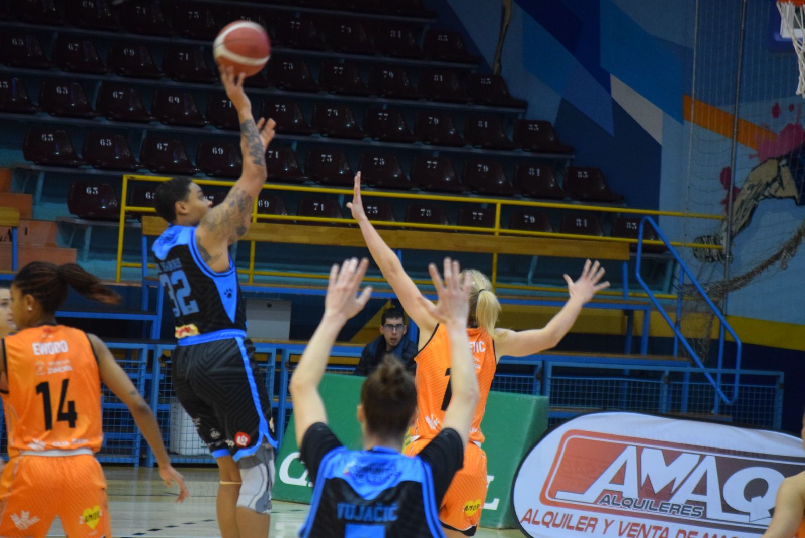 cd-zamarat-picken-claret-6