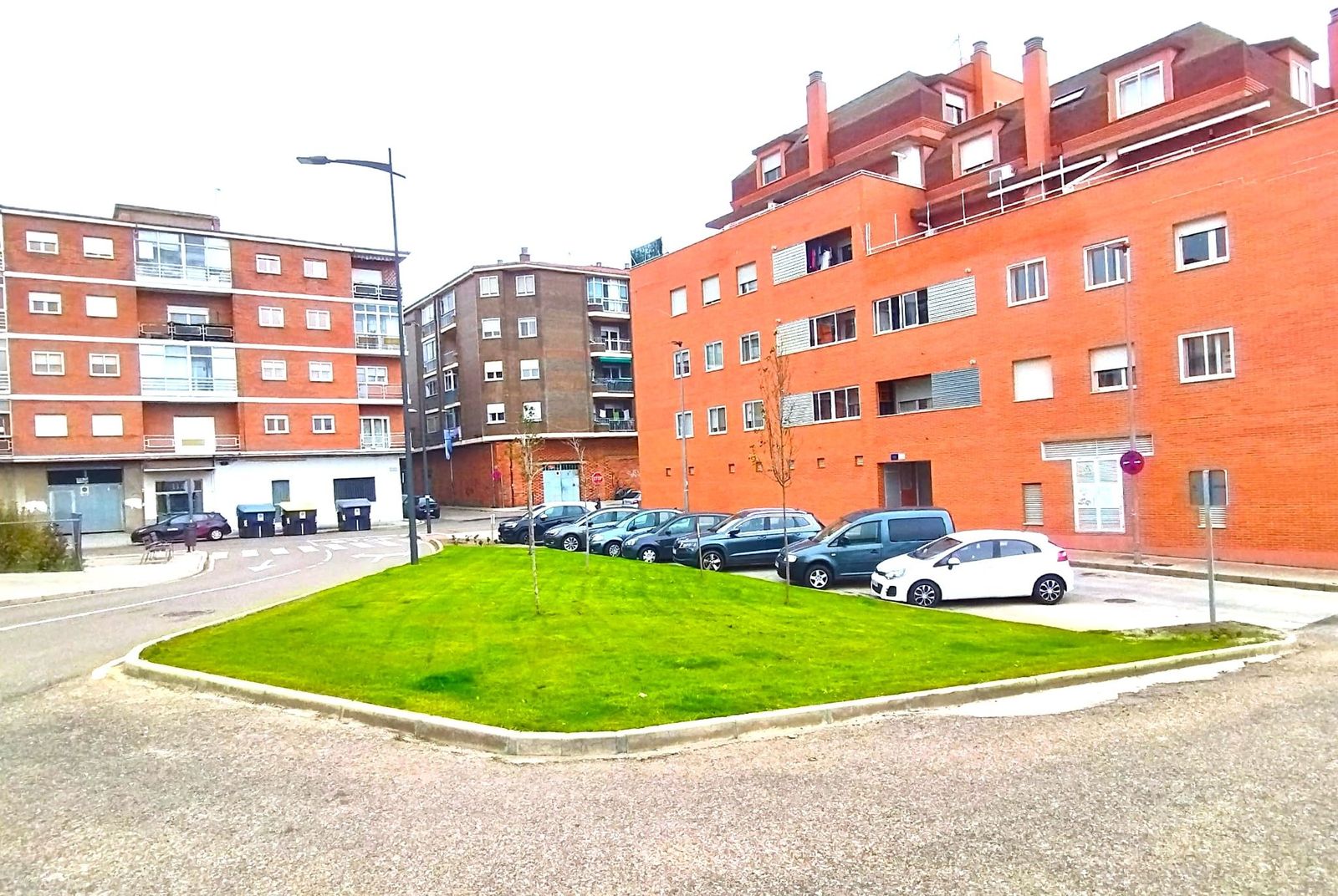 Finalizan las obras de acondicionamiento en el jardín de La Lobata.