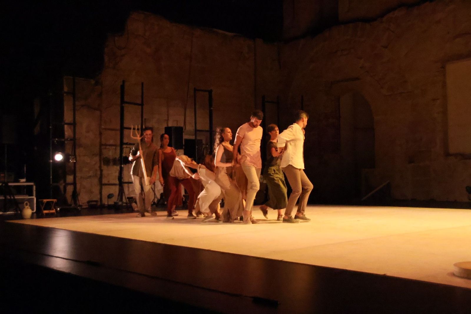 inauguración del II Festival Internacional de Folclore Ciudad de Salamanca. Foto de archivo