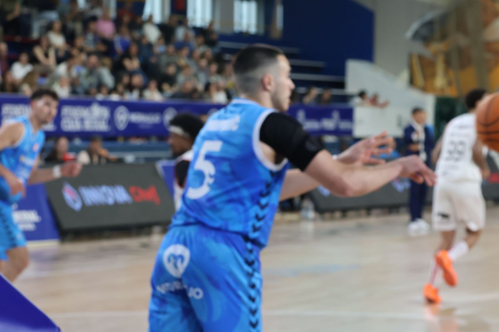 GALERÍA | El encuentro entre el CB Zamora y el Mallorca Basket, en imágenes