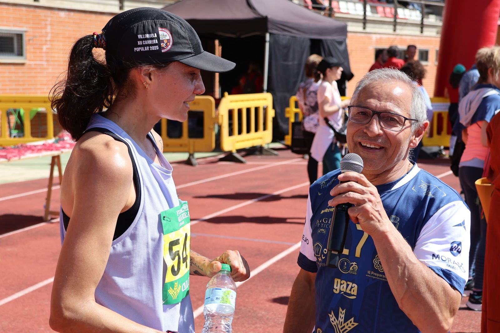 GALERÍA | Revive en imágenes la llegada a meta de los atletas en la Media Maratón de Zamora