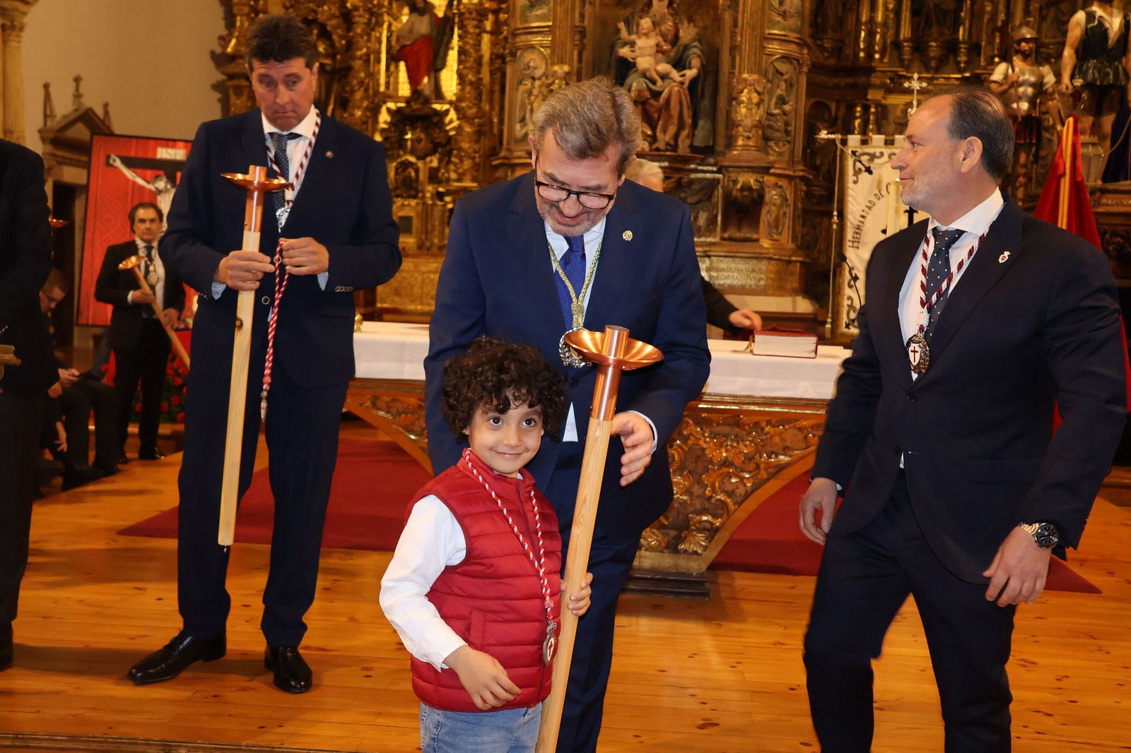 GALERÍA | Silencio rito entrada