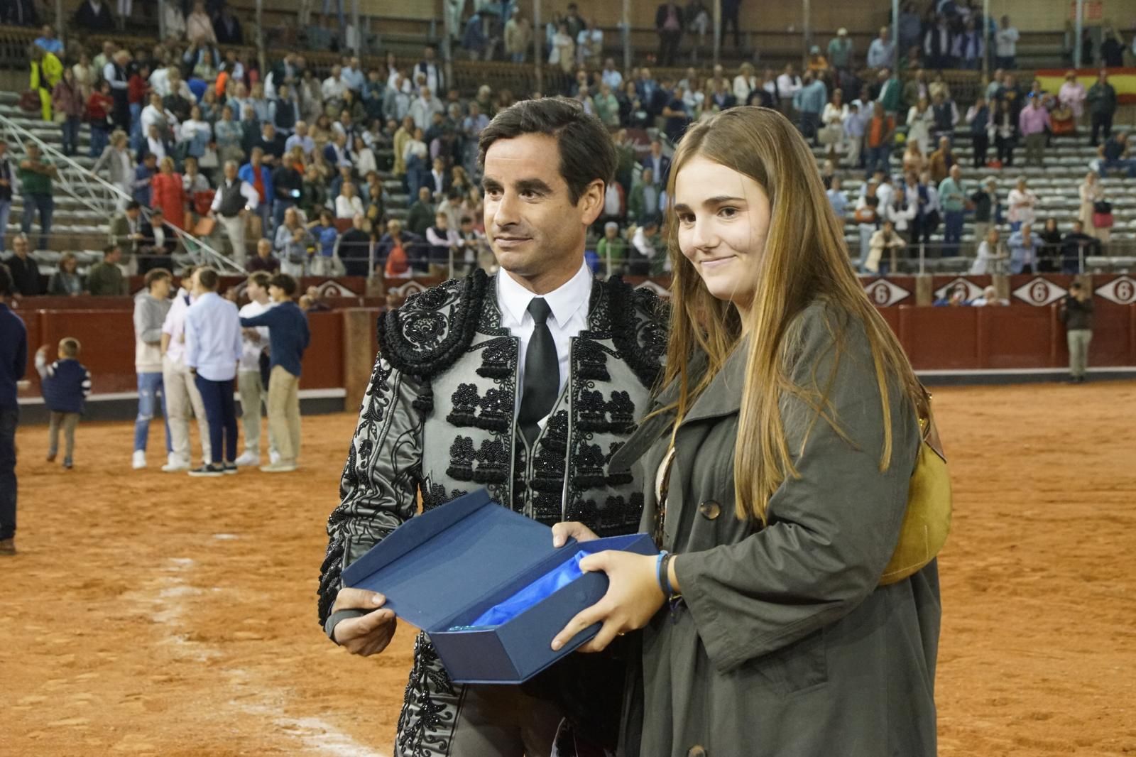 corrida-concurso-momentos-mas-destacados-del-ultimo-festejo-de-abono-de-la-feria-taurina-virgen-de-la-vega-2024-fotos-carlos-h-g-y-juanes-11