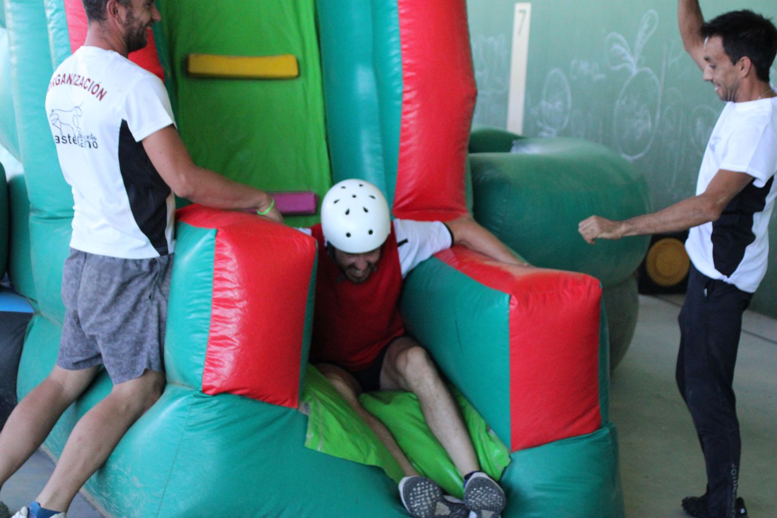 humor-amarillo-en-castellanos-de-moriscos-30