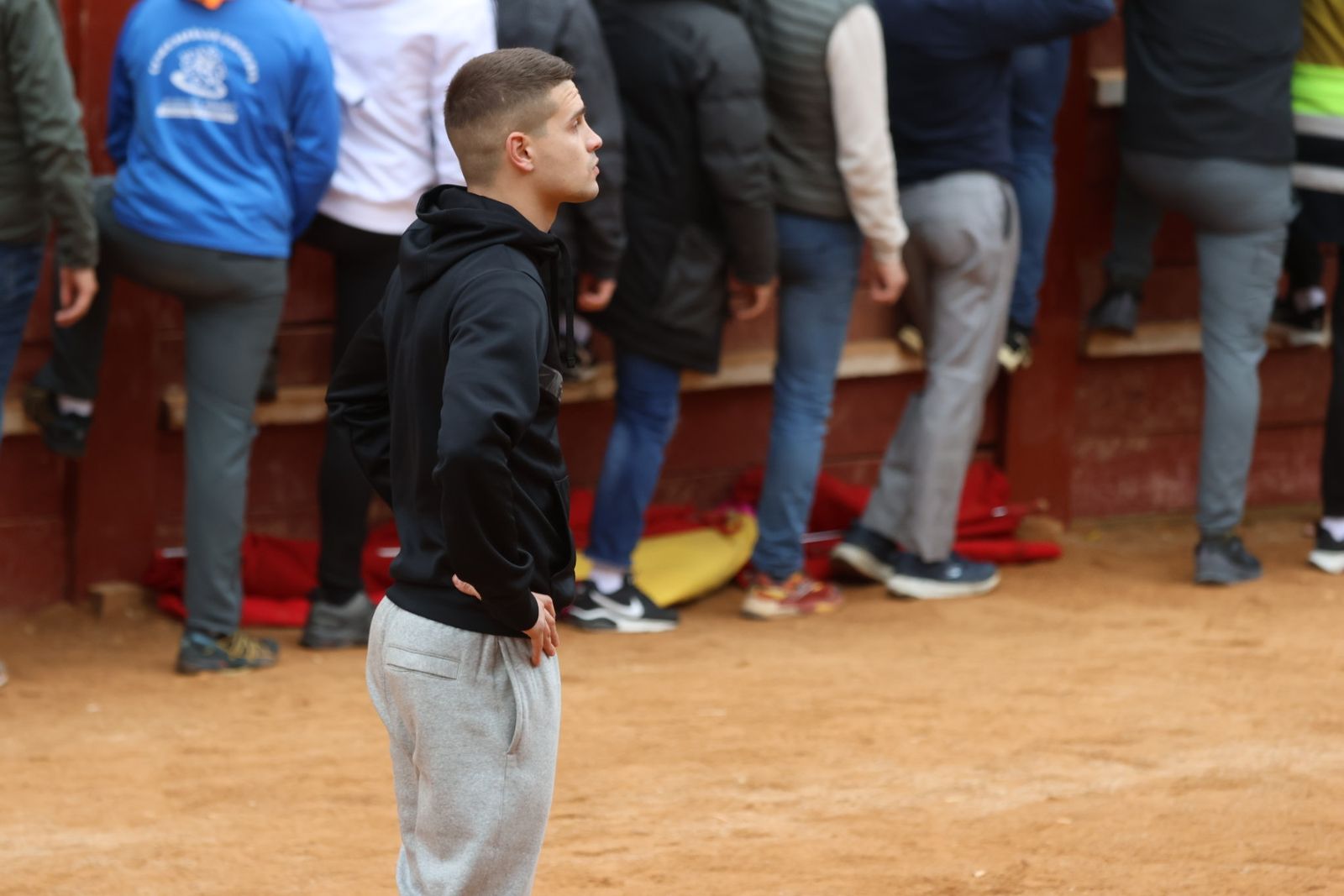 Mañana de capea de lunes en el Carnaval del Toro 2026