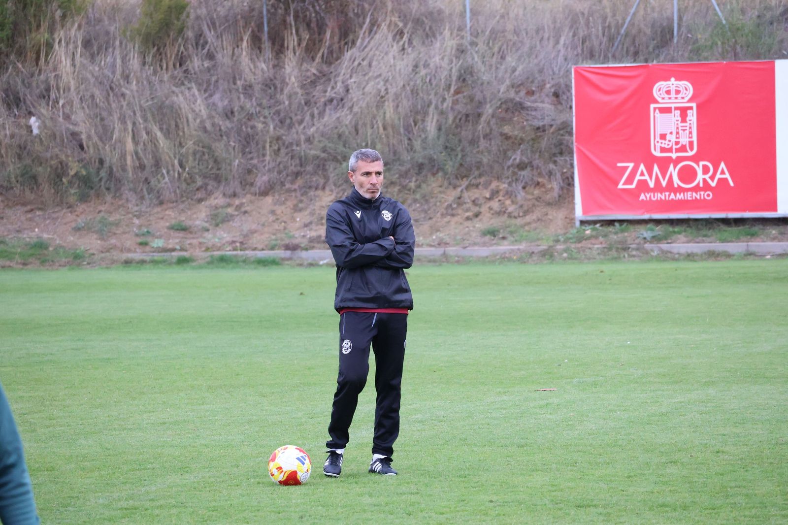Primer entrenamiento de la 'Era Óscar Cano' en el ZCF (18).JPG