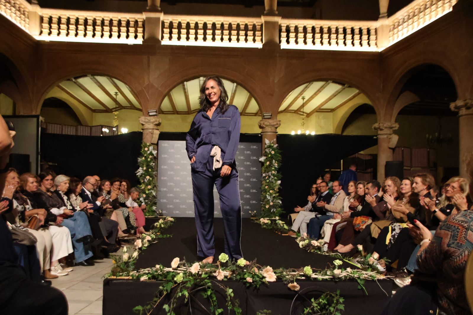 La Asociación Española contra el Cáncer en Salamanca organiza "Desfilamos contra el cáncer"