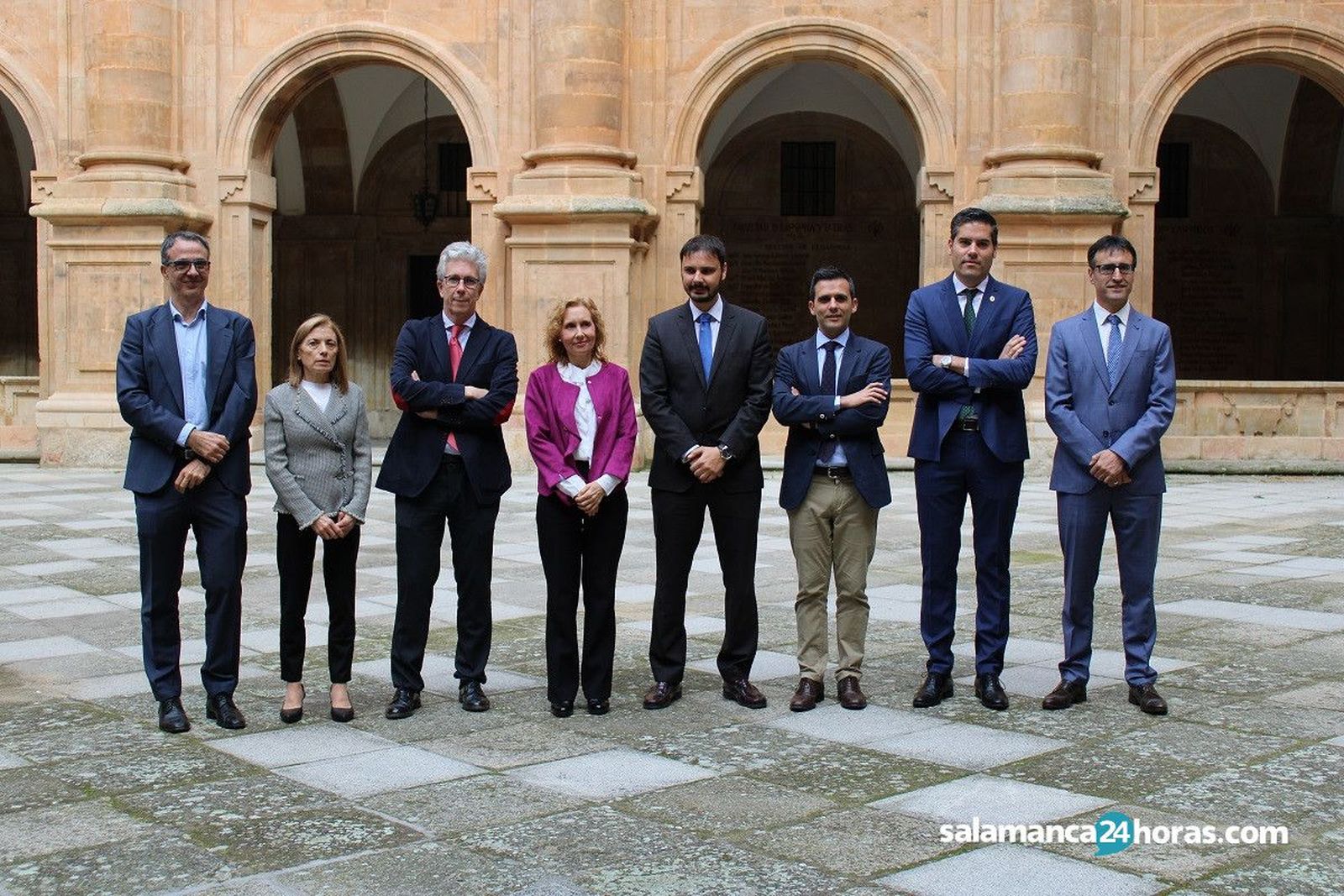 dirección de la pontificia