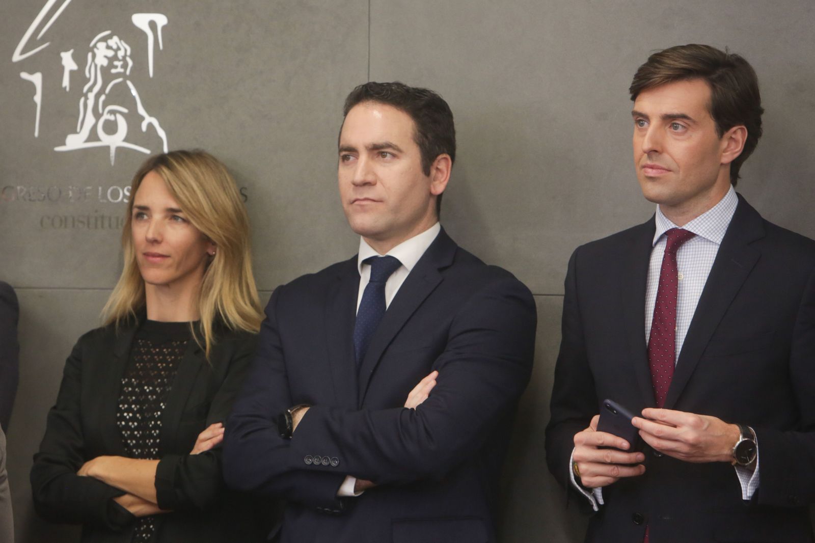 La portavoz del PP en el Congreso de los Diputados, Cayetana Álvarez de Toledo, el secretario general del PP, Teodoro García Egea, y el vicesecretario de Comunicación del PP, Pablo Montesinos. En M
