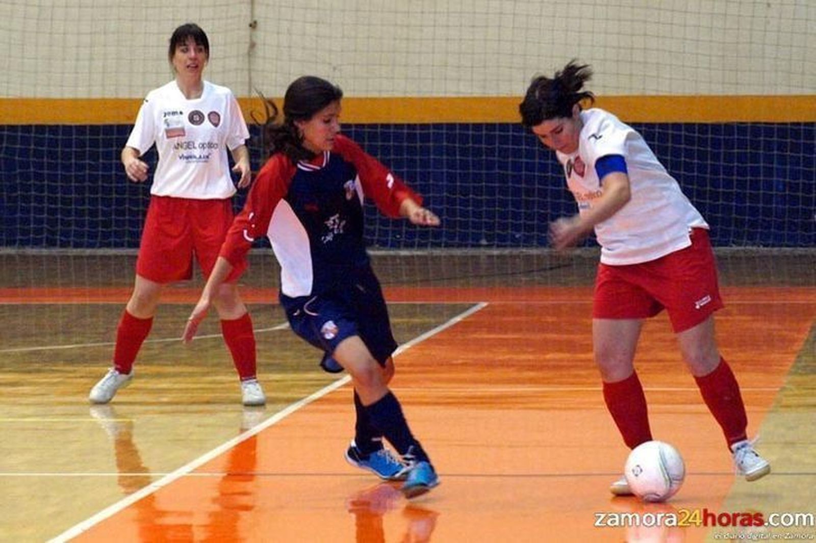 El Ángel Óptico Varilux pretende cerrar en Ávila una vuelta impoluta