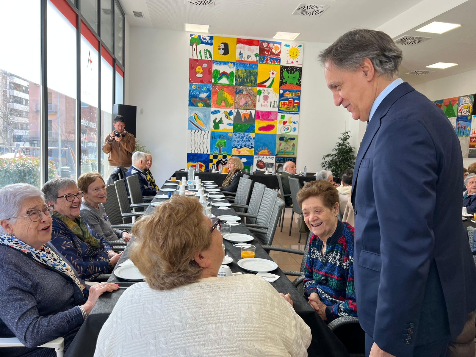 El alcalde de Salamanca, participa en un encuentro con personas usuarias de los servicios municipales de atención a la dependencia El alcalde de Salamanca, participa en un encuentro con personas usuarias de los servicios municipales de atención a la dependencia