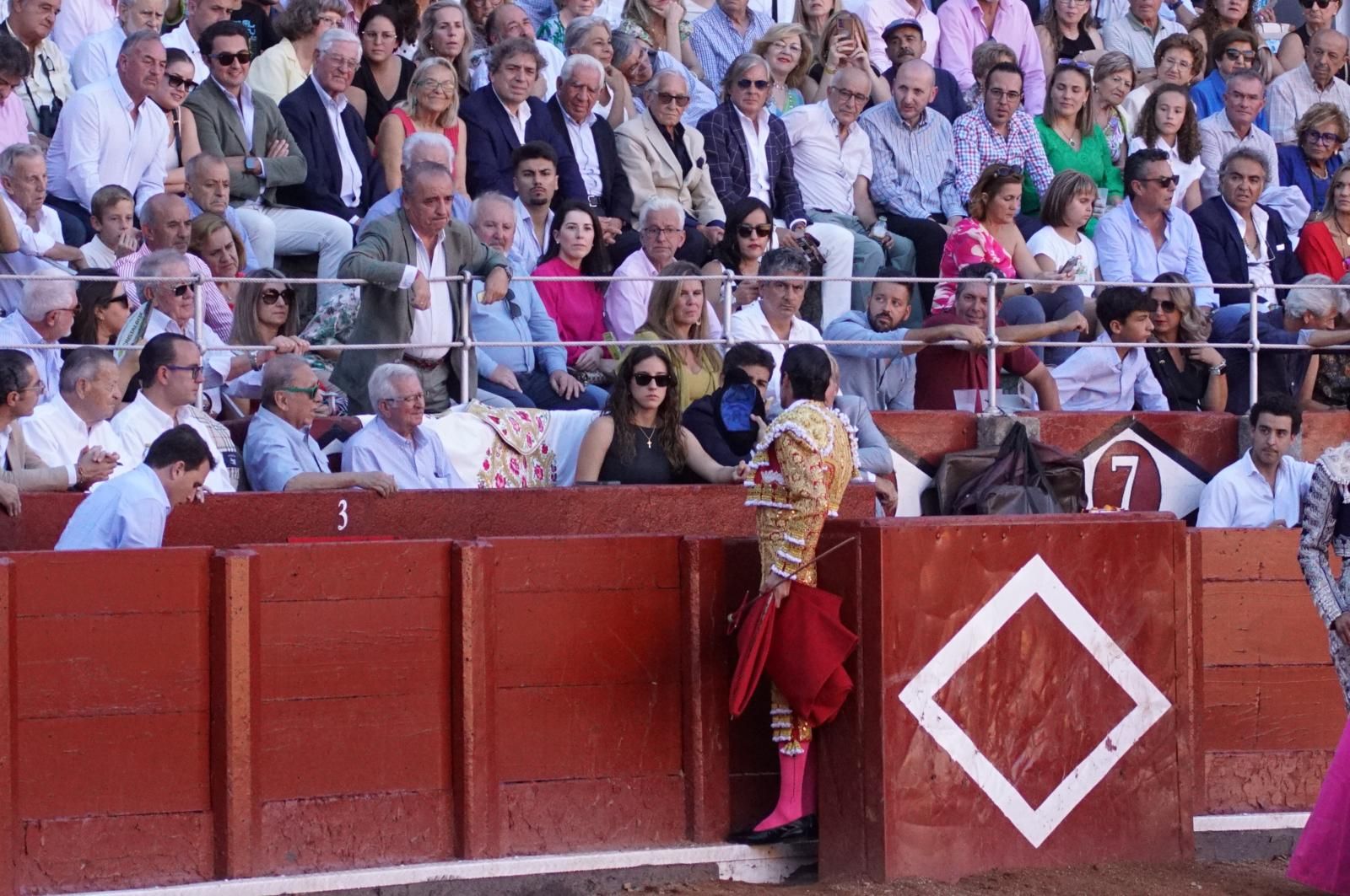 Emilio de Justo, Juan Ortega y Roca Rey inauguran el cartel de figuras en la feria de Salamanca: la corrida de Garcigrande en imágenes