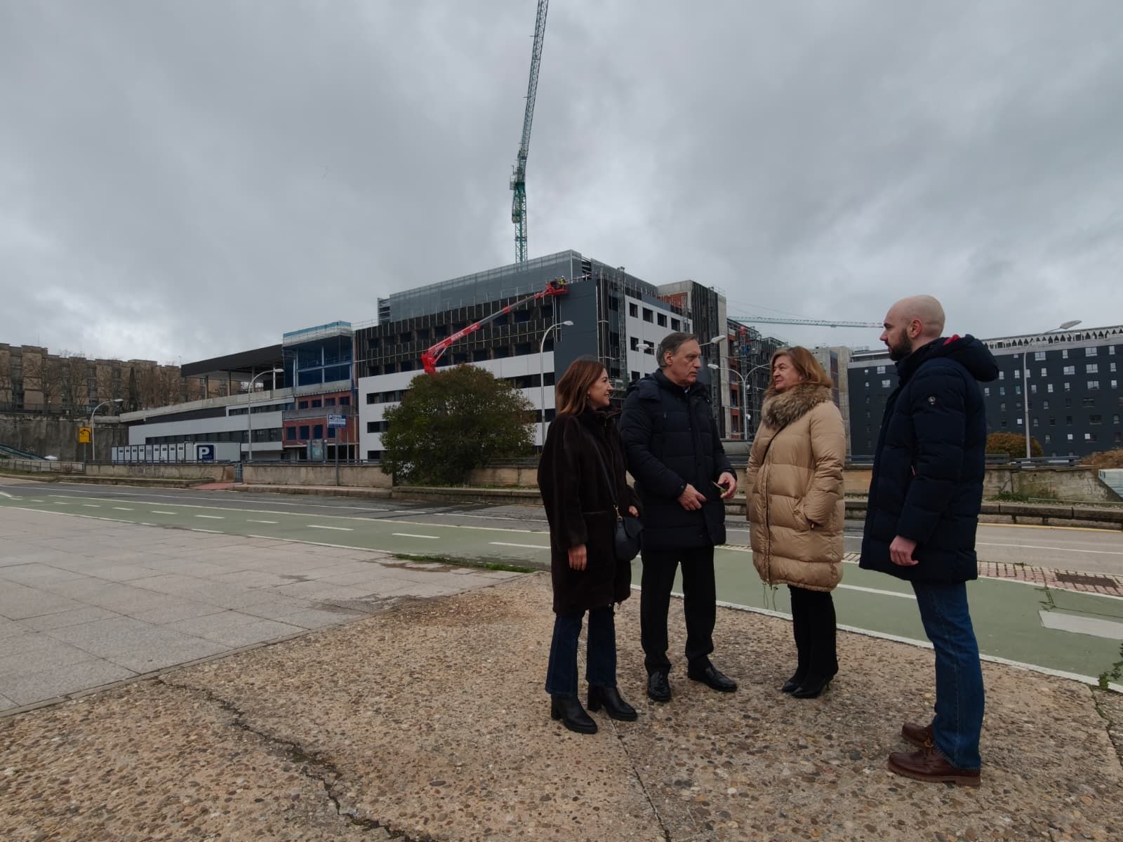 Partido Popular de Salamanca junto al edificio de consultas de Salamanca