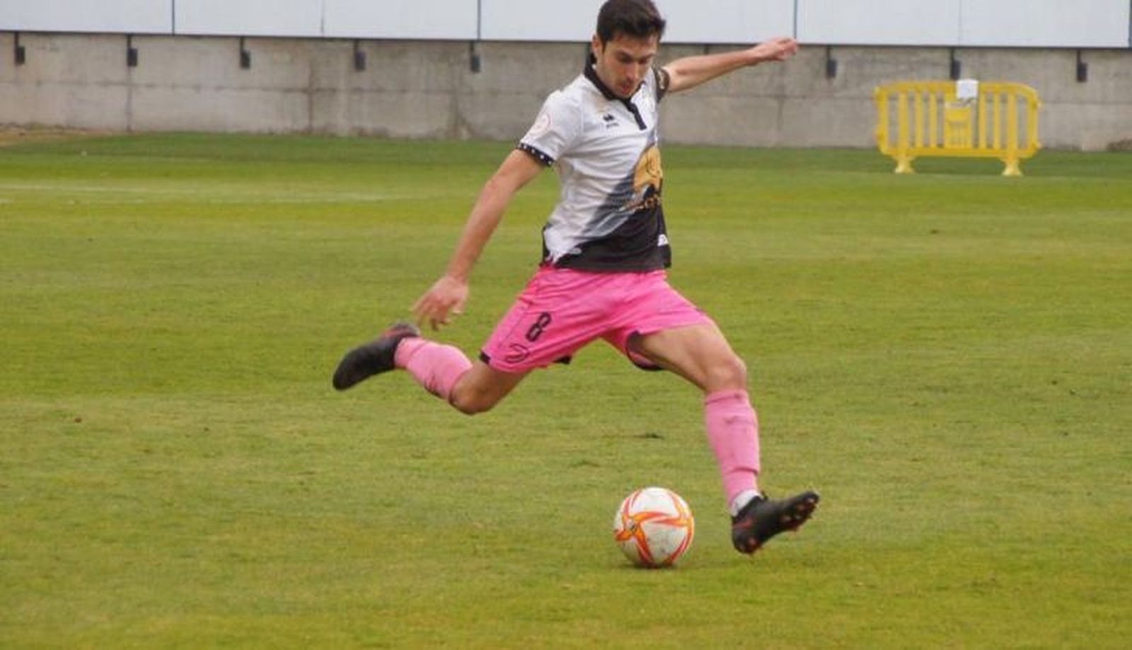 Nespral, en el choque ante el Zamora en el Ruta de la Plata / FOTO SALAMANCA24HORAS.COM