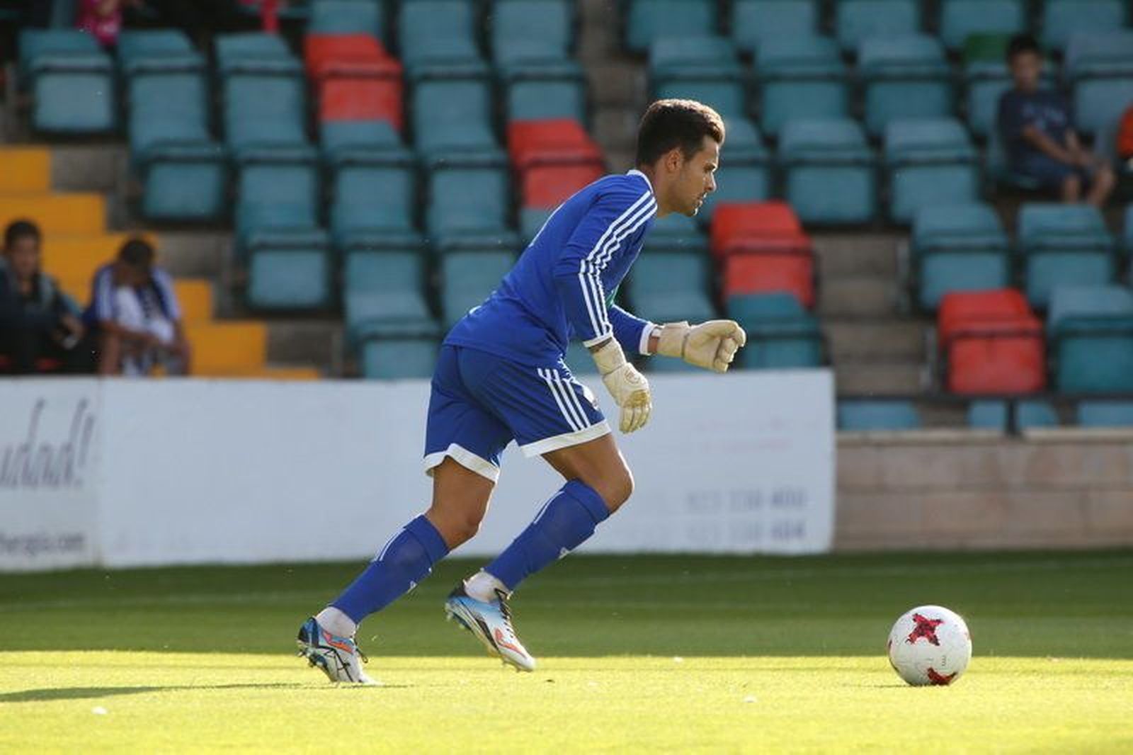 El Salmantino, único equipo imbatido