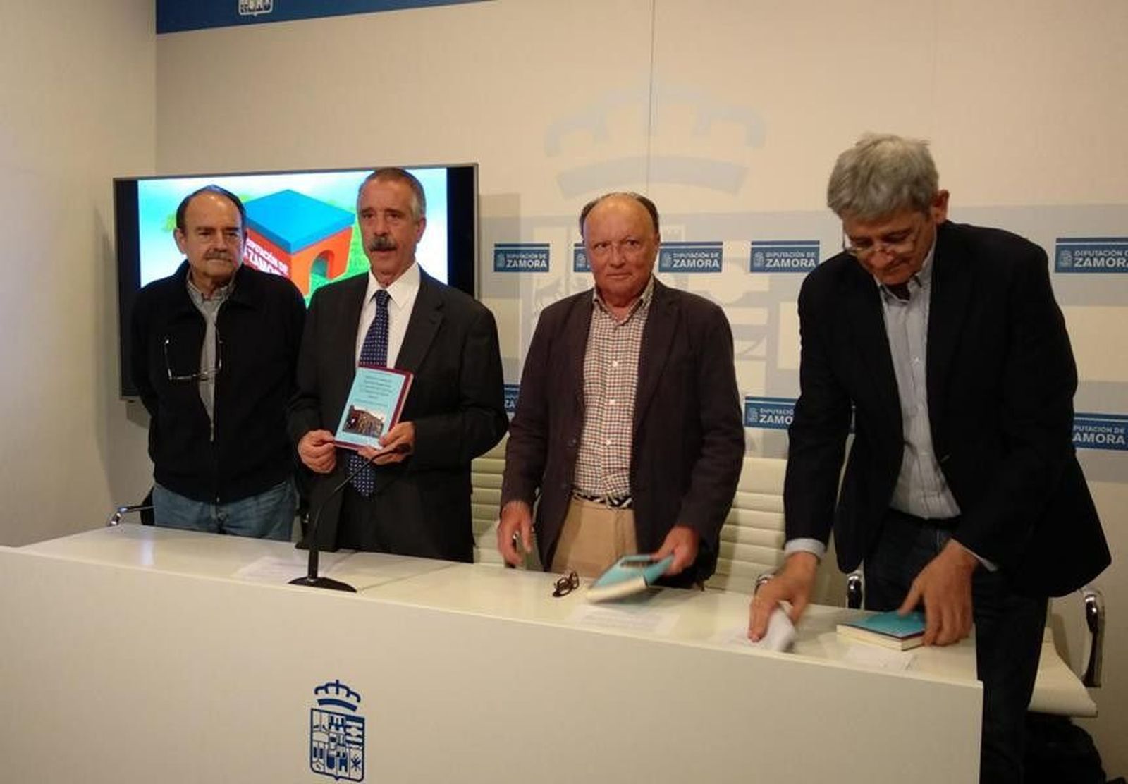 WhatsApp Image 2019 03 21 at 14.45.43 (Copy)