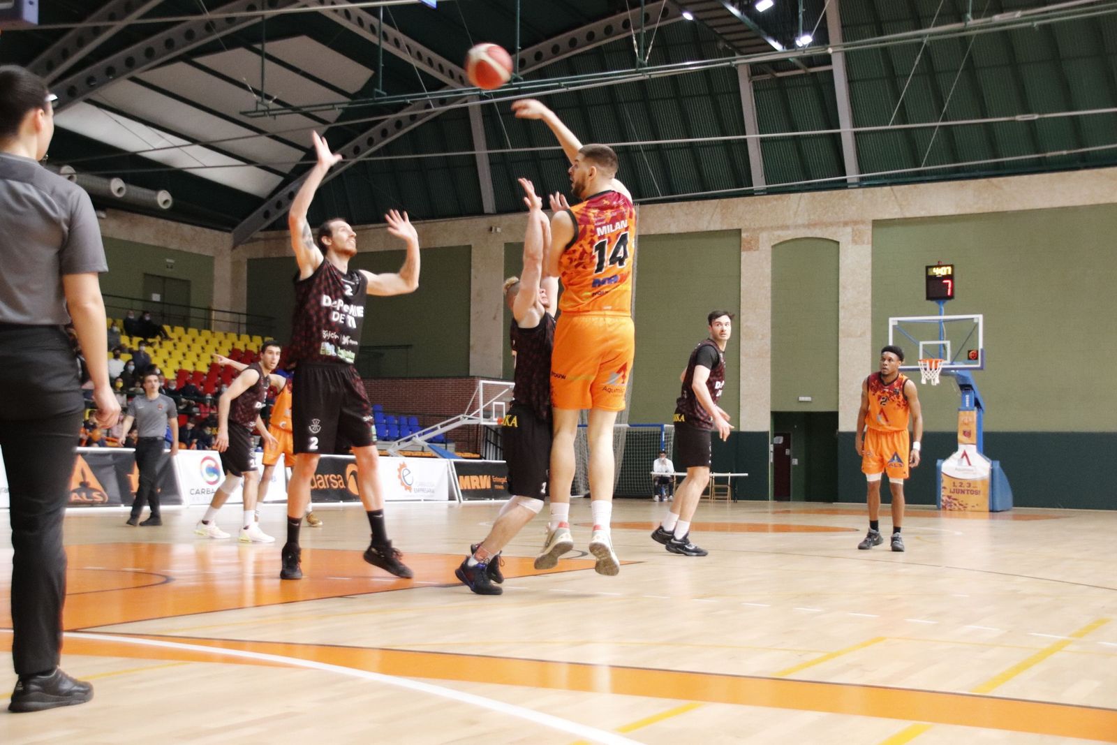 20220326181710-mg-7563