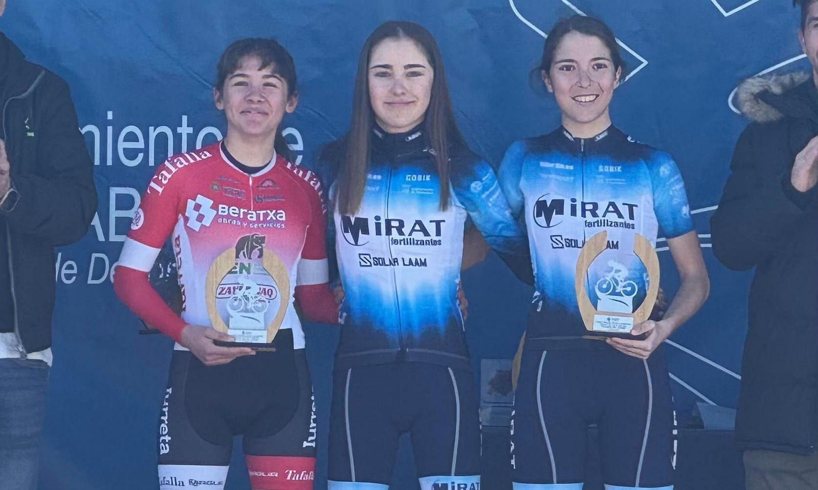 Vega Iglesias se proclamó campeona de la Copa de España de Velocidad en Pista. Irene Moreno y Loira Blázquez ganaron el Campeonato de Madrid en un inmejorable debut del equipo Mirat