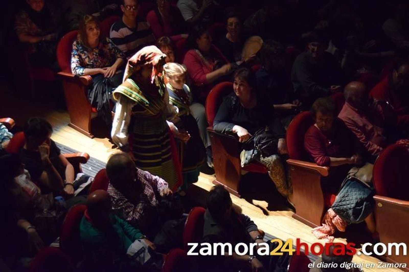 “Por ser tan bella”, Doña Urraca 15