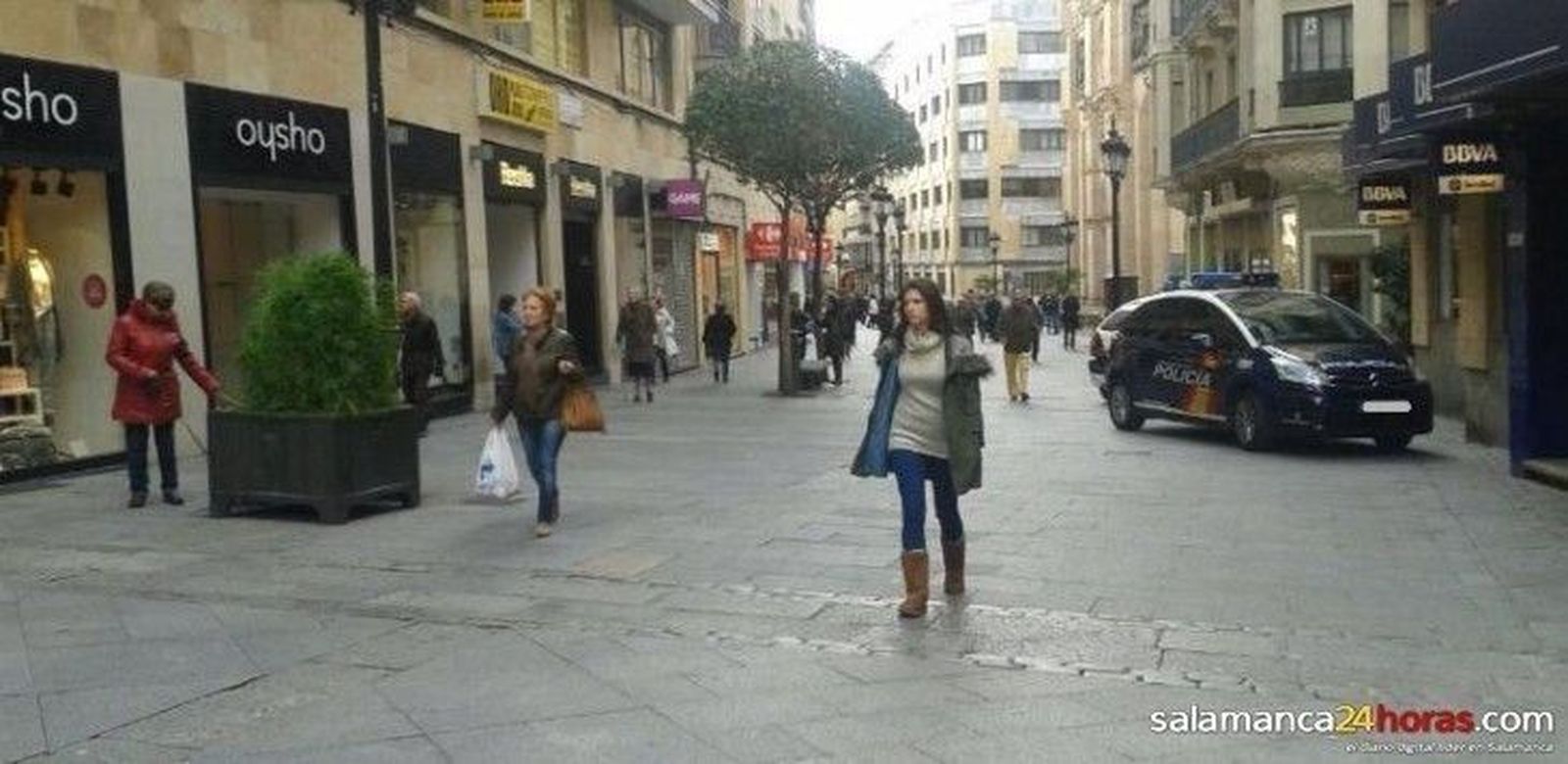 Detenida una mujer por sustraer 495 euros en ropa de una tienda de la calle Toro