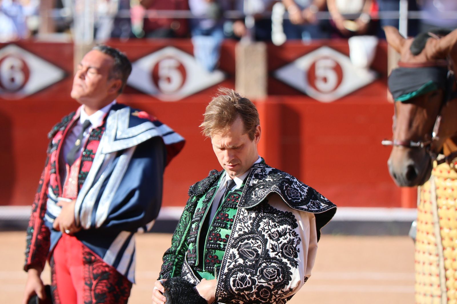 La Glorieta revive el aroma de la feria taurina con el primer festejo: Lea Vicens, Raquel Martín y Olga Casado