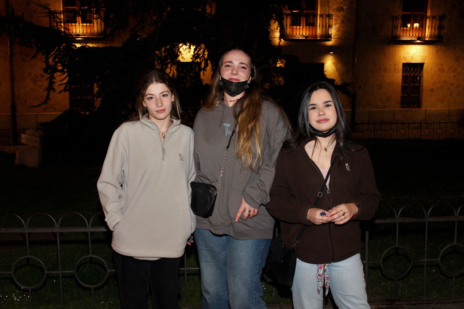 Salamanca de noche jueves 31 de marzo de 2022 9832