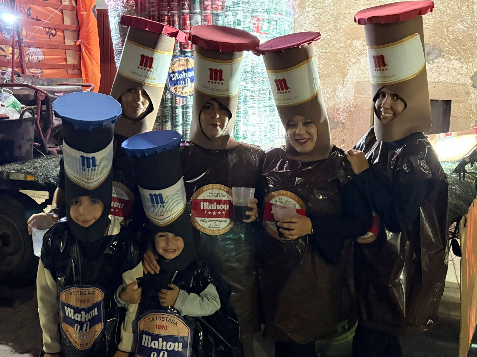 Desfile de carrozas en Pereña