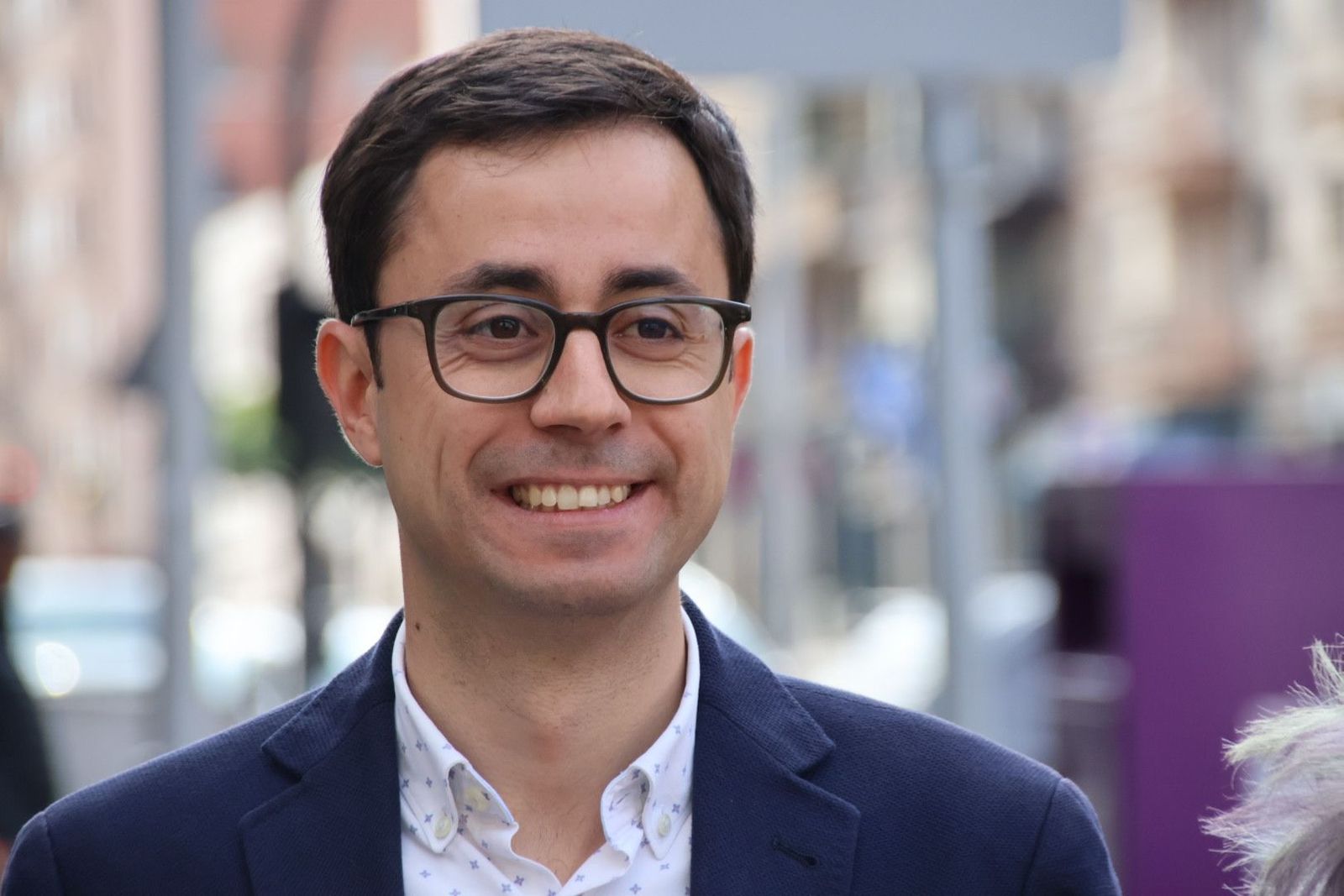 José Luis Mateos, Jesús Herrero y Gloria Guillén informan sobre propuestas en materia de comercio