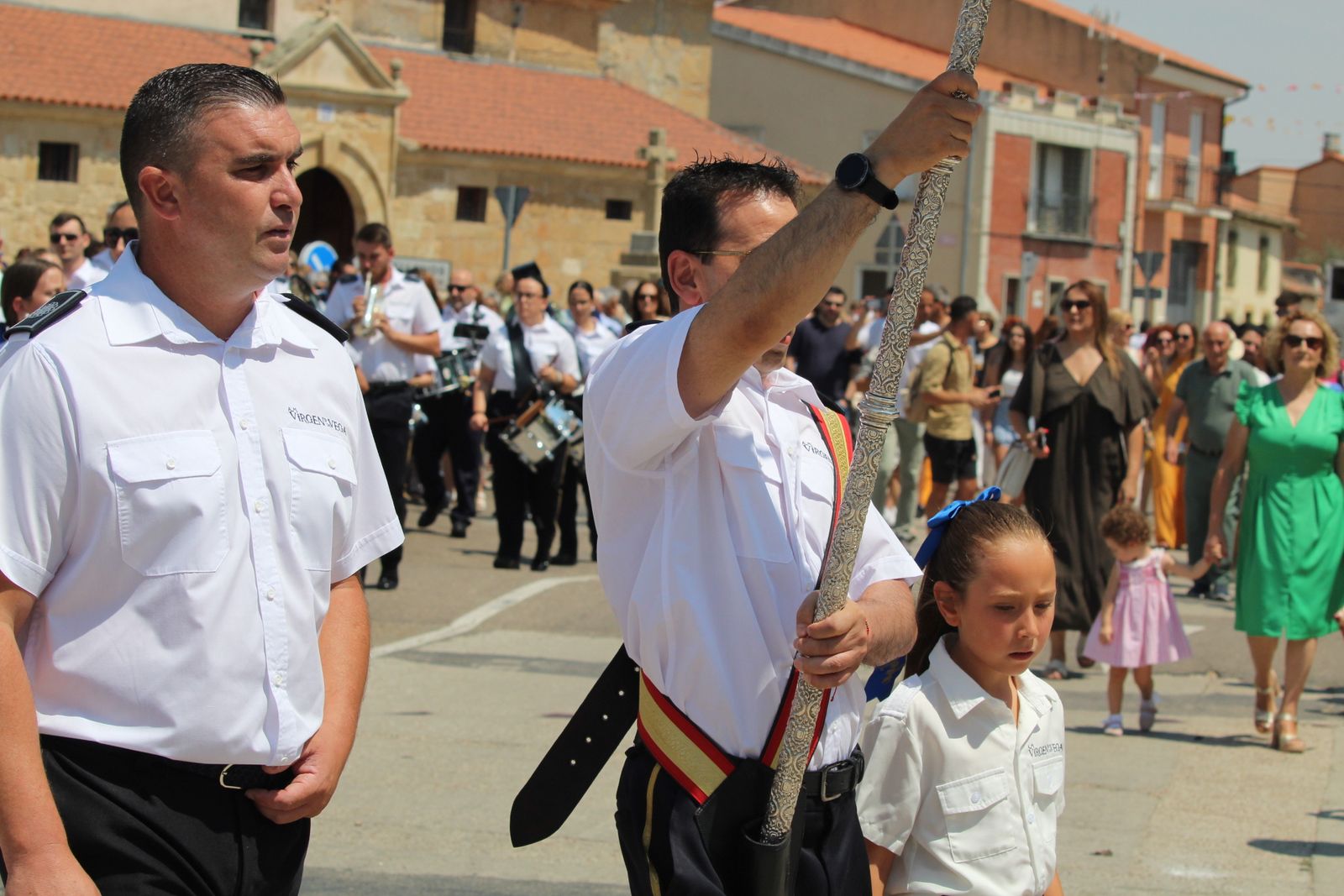 Moriscos. Procesión acompañada por la Agrupación Musical Virgen de la Vega