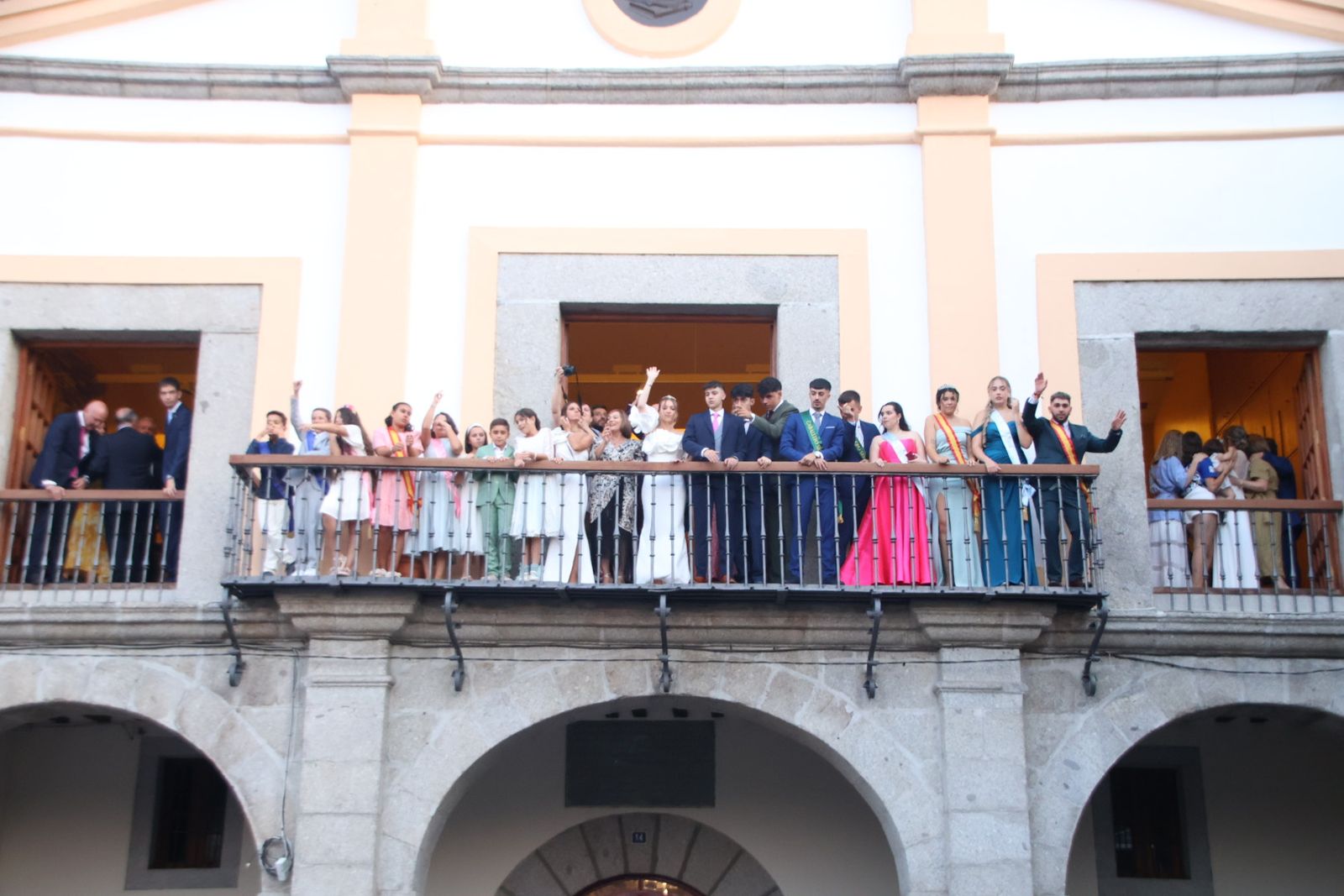 Peñaranda, Chupinazo y presentación de las reinas y damas