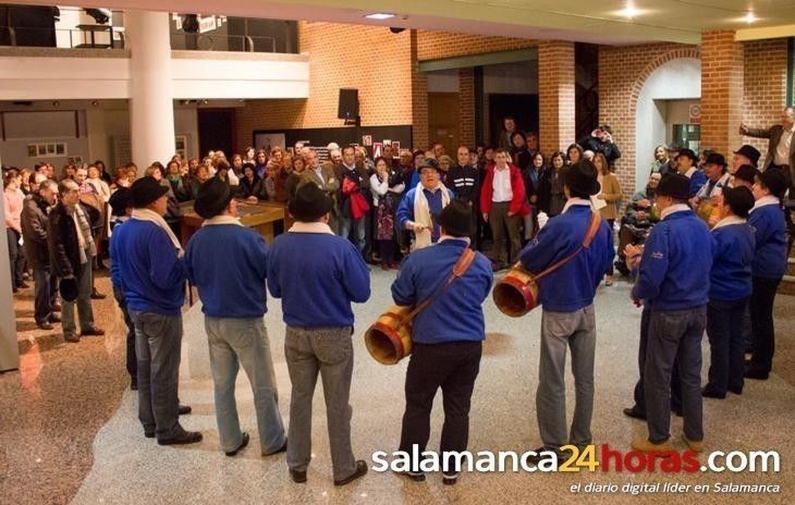 El Centro de Desarrollo Sociocultural continúa celebrando las Bodas de Plata