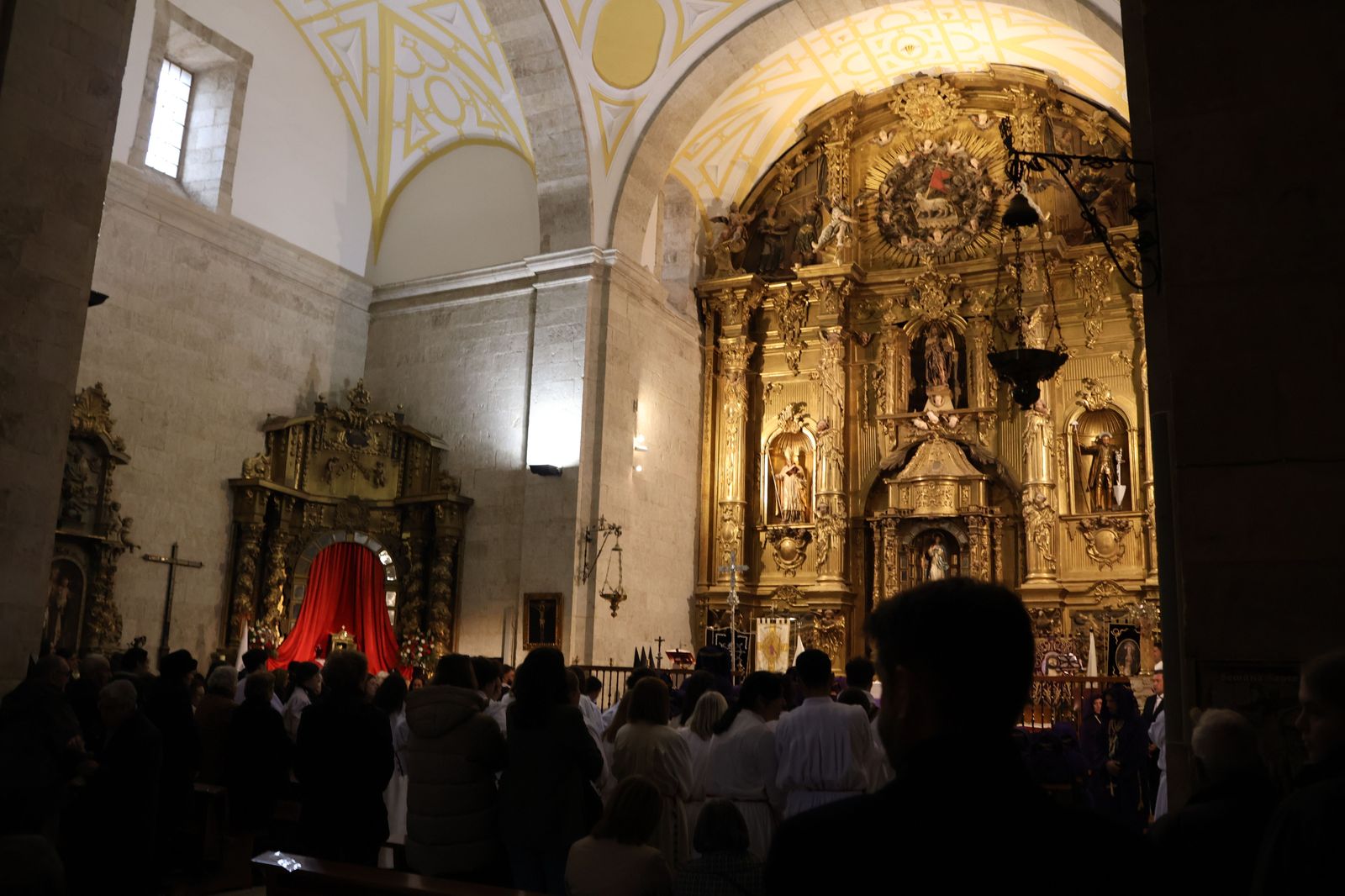 suspension-de-la-procesion-del-santo-entierro-de-fuentesauco-3