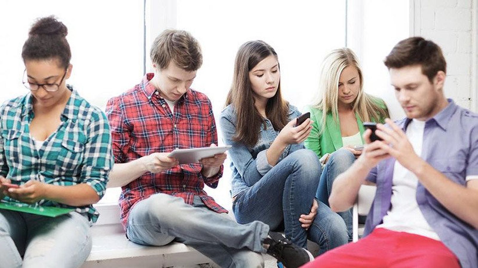 Así son los trabajadores de la generación Z que buscan empleo a través de app y chat Así son los trabajadores de la generación Z que buscan empleo a través de app y chat 