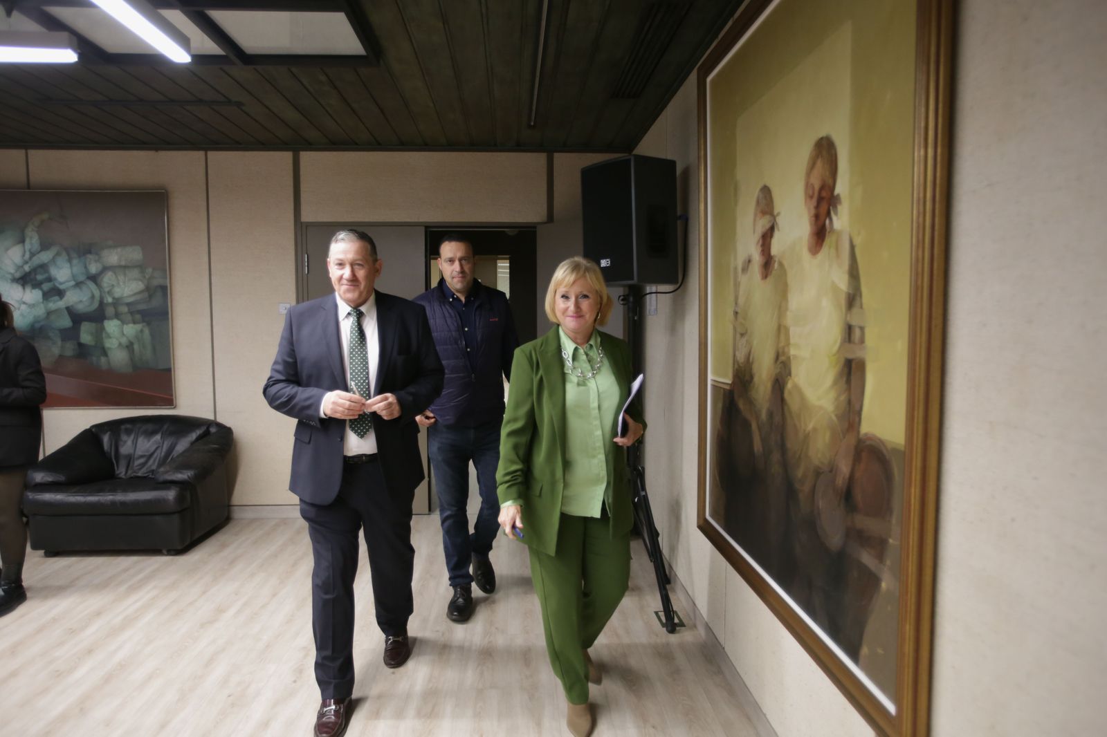 JL Leal  ICAL . La delegada territorial de la Junta de Castilla y León en Zamora, Leticia García, y el presidente de la Diputación de Zamora, Javier Faúndez, presentan los Fondos de Cohesión Territorial para Zamora