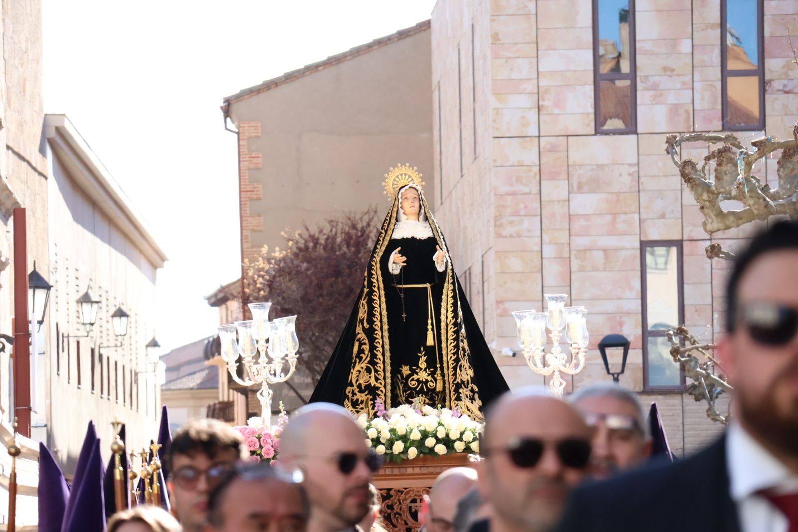 GALERÍA | Revive en imágenes la procesión de la Vera Cruz
