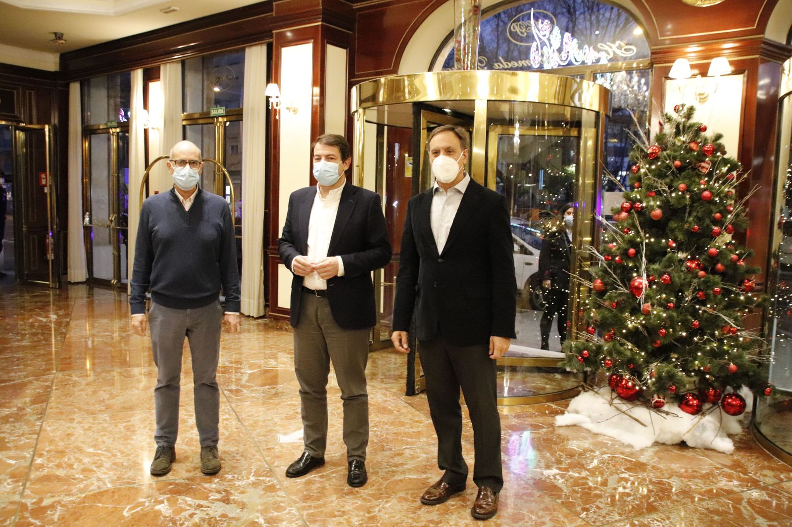 Mañueco, presenta su candidatura la reelección en el cargo, de cara al Congreso regional (Javier iglesias, Mañueco, Carlos Carbayo)