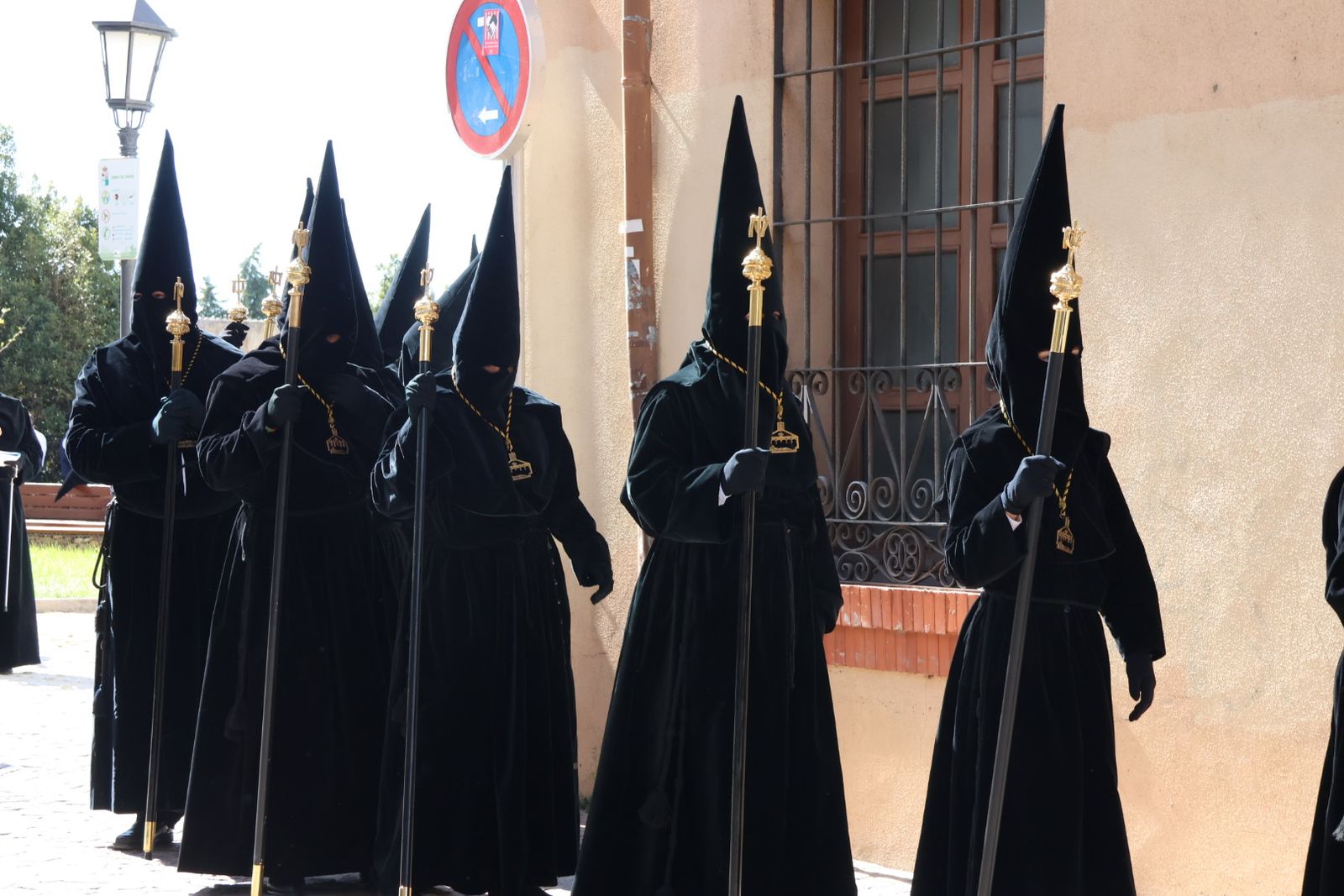 GALERÍA | Revive en imágenes la procesión del Santo Entierro