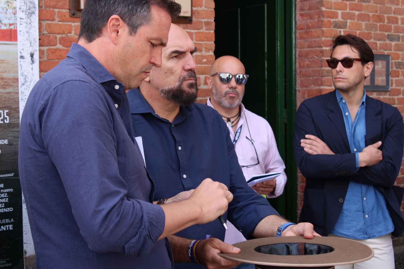 Sorteo de la corrida de Vellosino para Damián Castaño, Diego San Román e Ismael Martín en La Glorieta