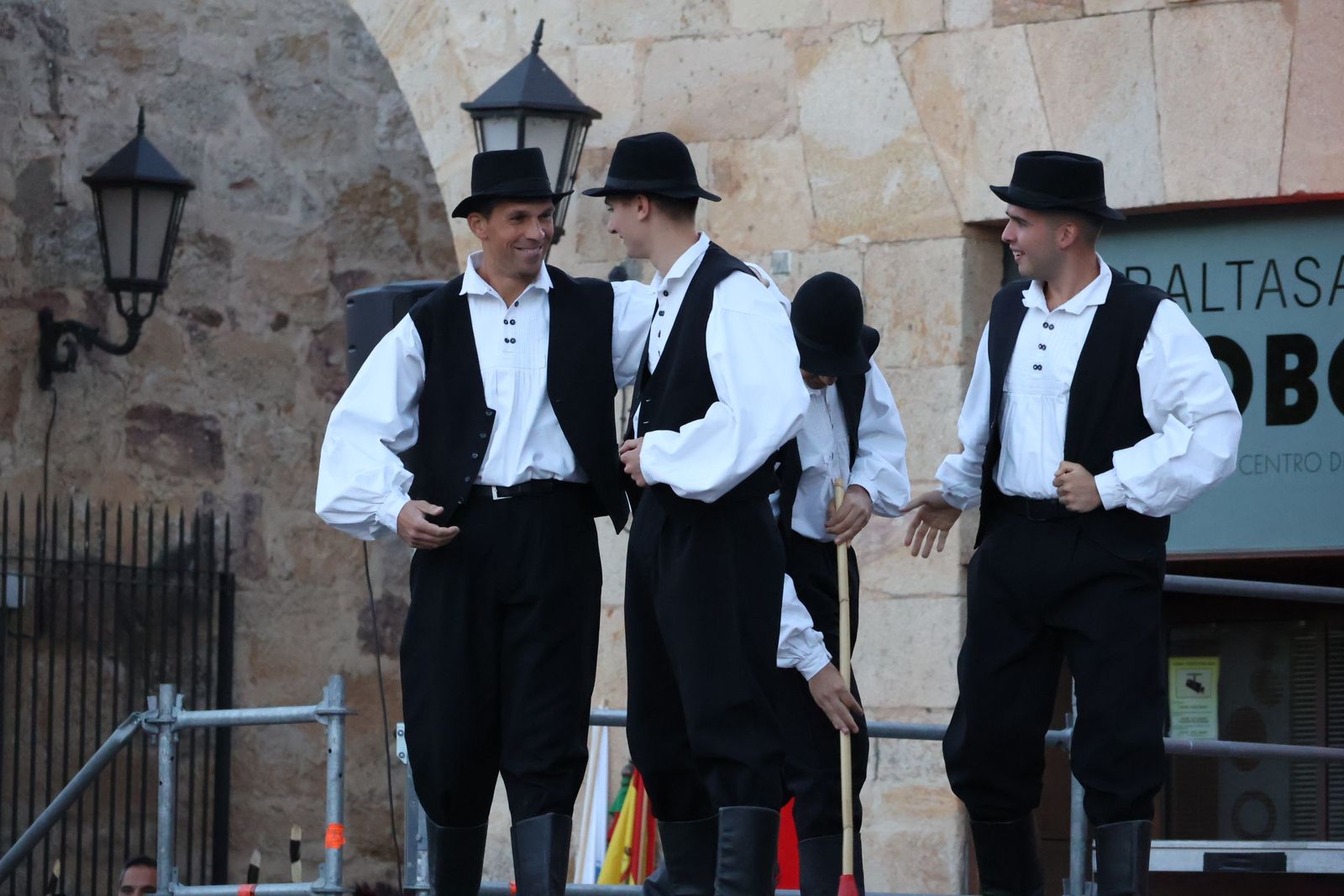 ii-gala-festival-internacional-de-folklore-14