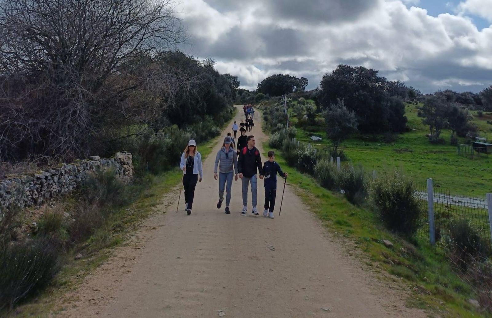 Marcha senderista en Vilvestre