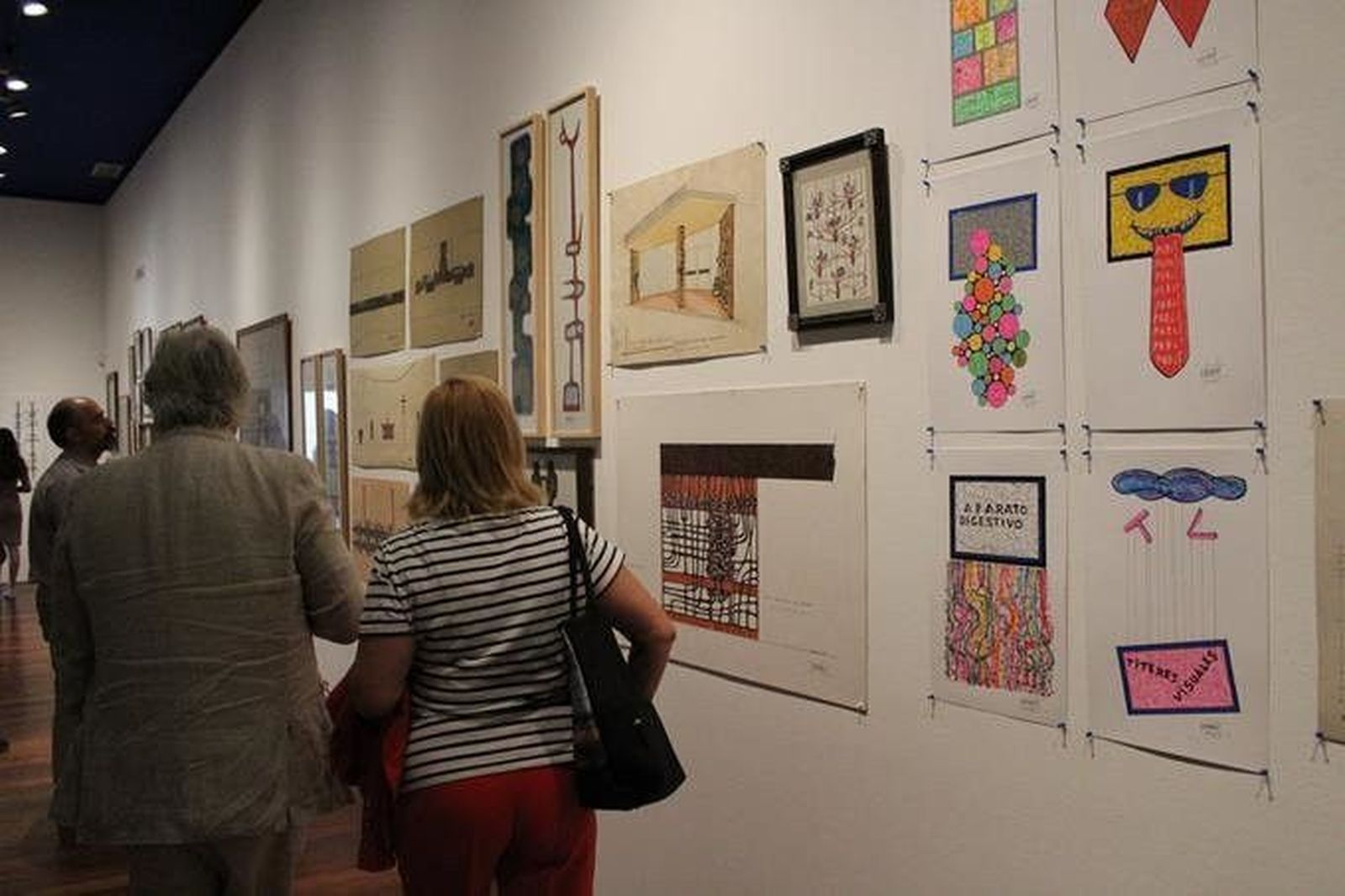 La exposición "Coomonte, el dibujo infatigable" continúa abierta al público durante el mes de agosto