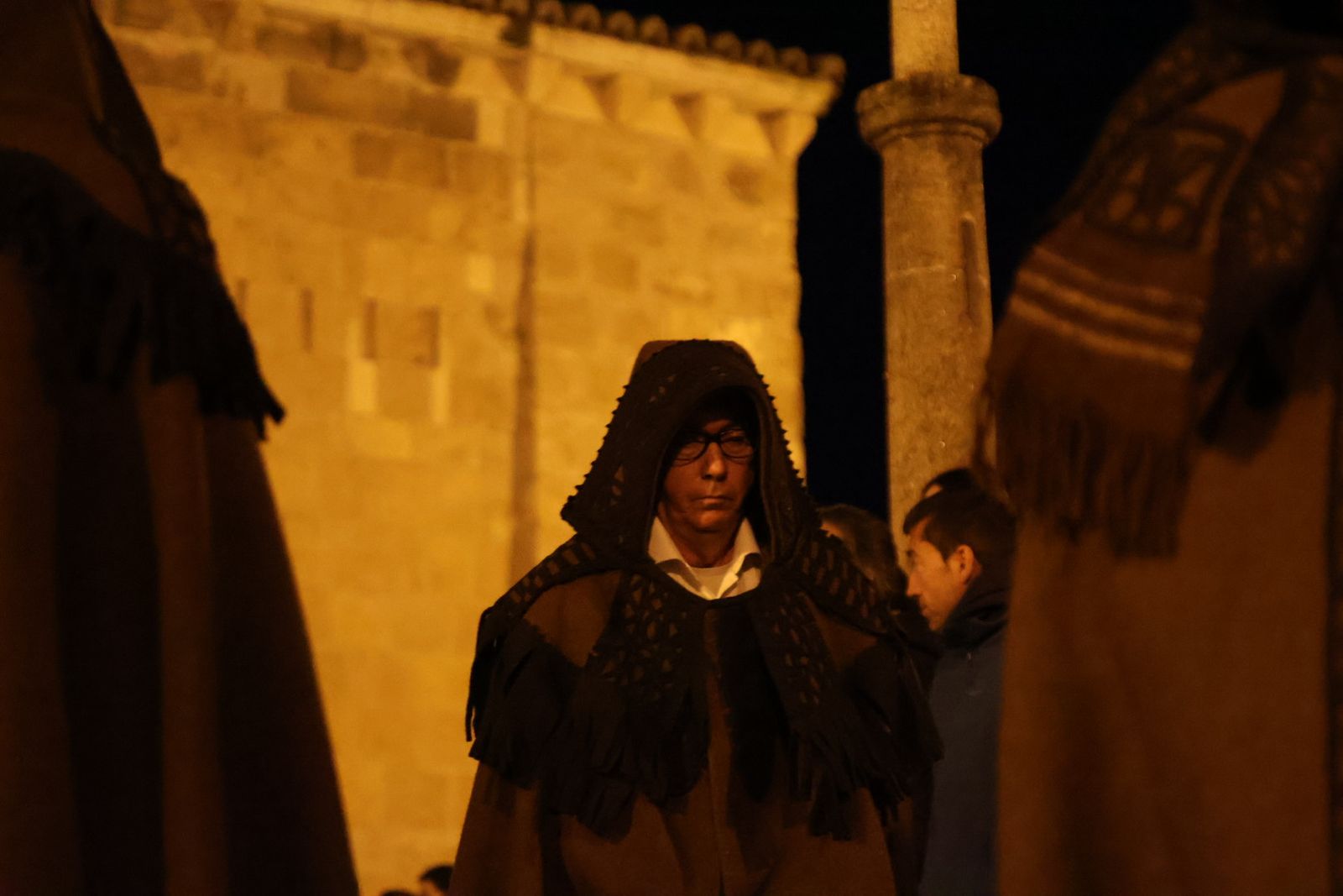 GALERÍA | Revive en imágenes la procesión de las Capas Pardas