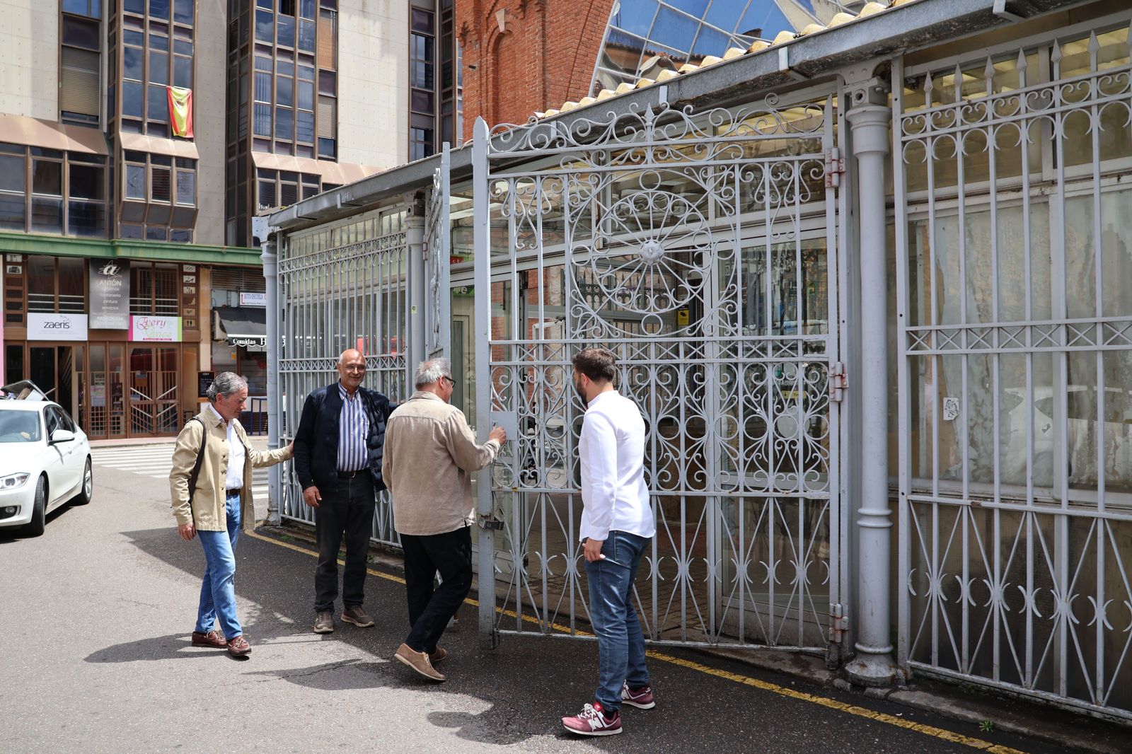 Cierre mercado de abastos (8)