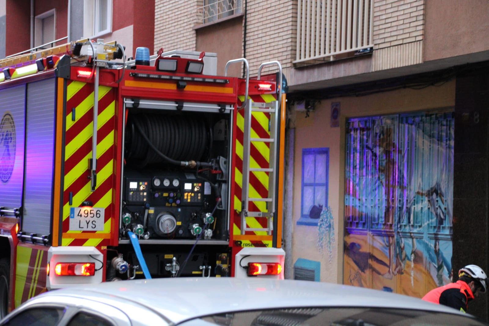 incendio-en-una-vivienda-en-la-calle-leon-felipe-18