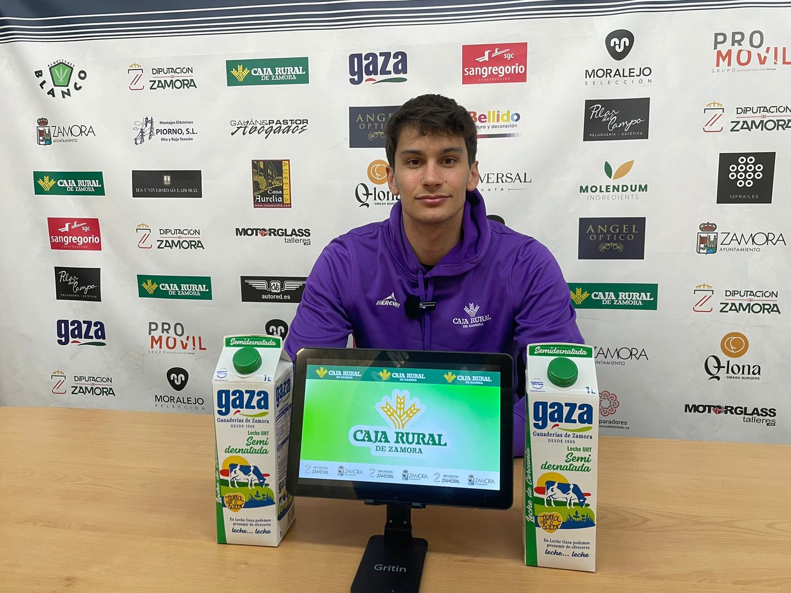 Pau, jugador del BM Zamora: