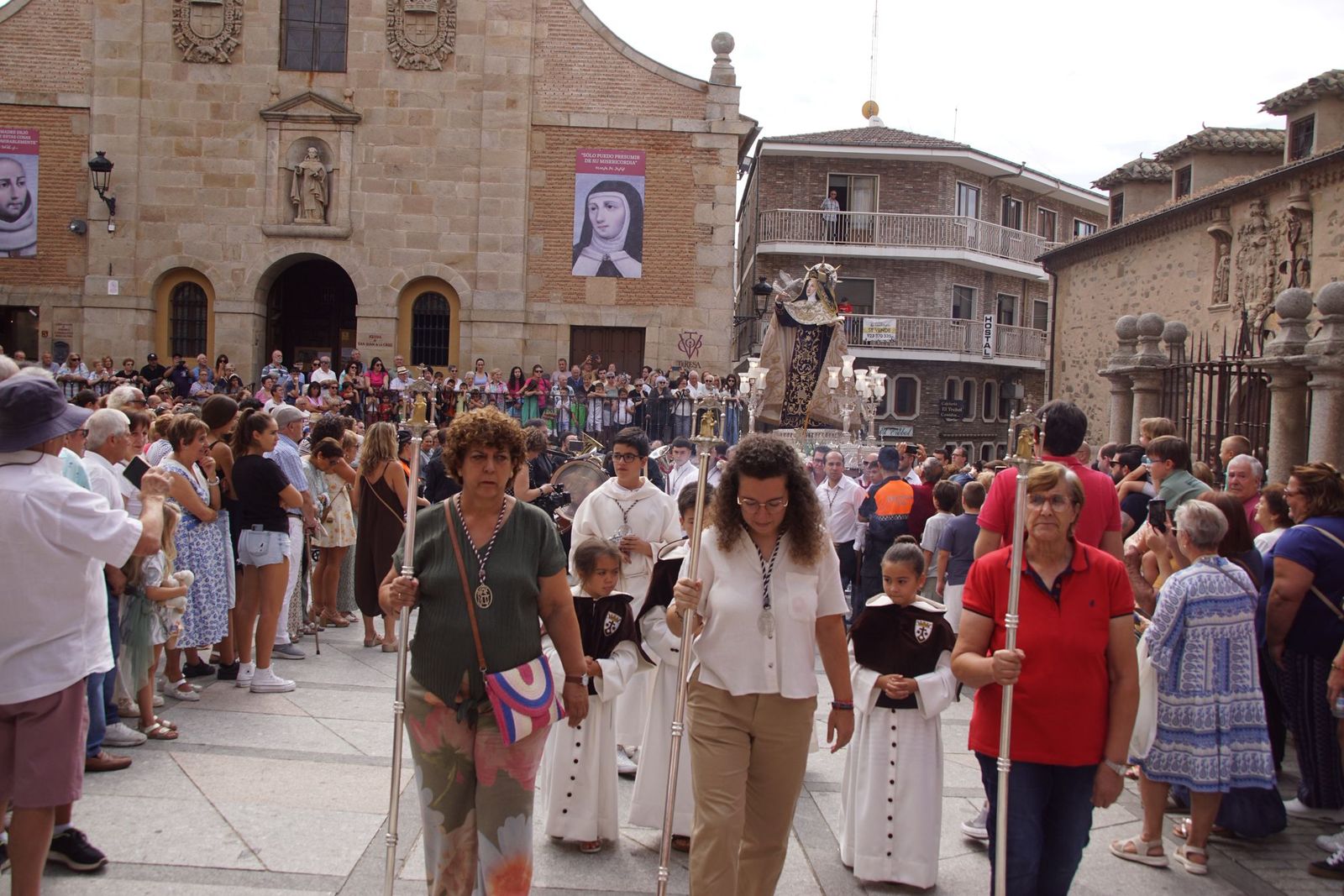 Alba, salida de clausura de Santa Teresa, fiestas Transverberación 2025 (39).jpeg
