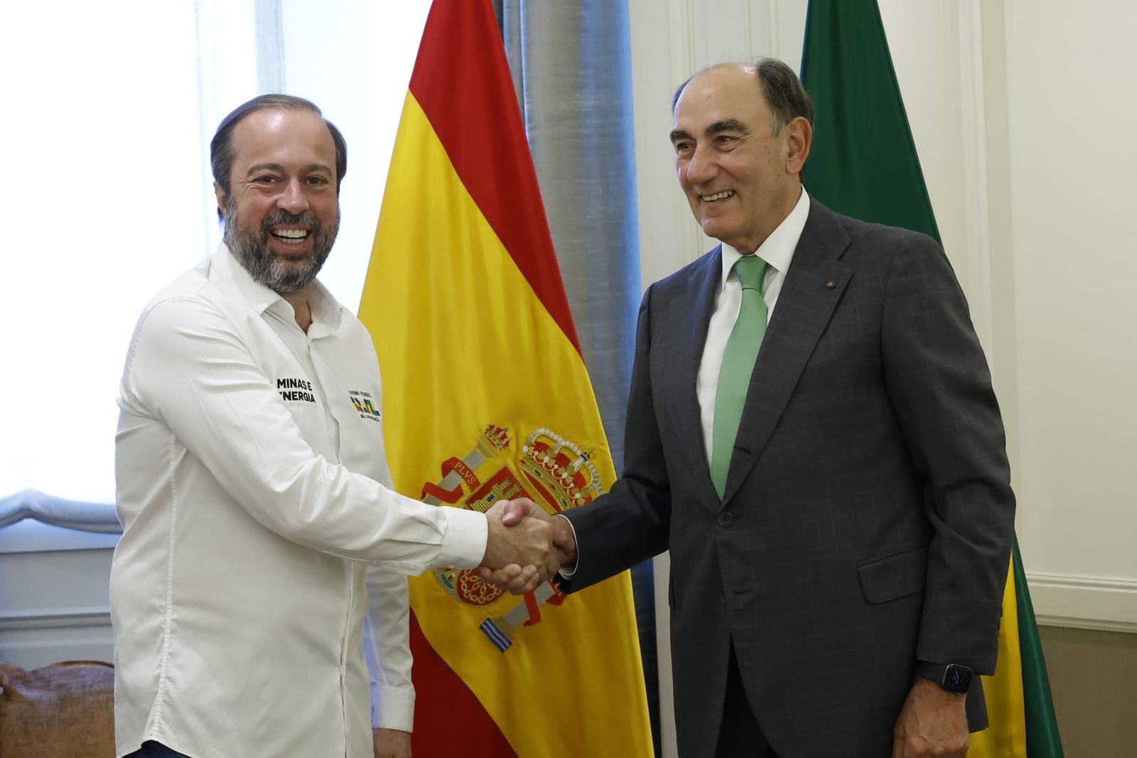 El ministro de Energía de Brasil se ve con el salmantino Ignacio Galán y visita la planta de hidrógeno verde de Iberdrola