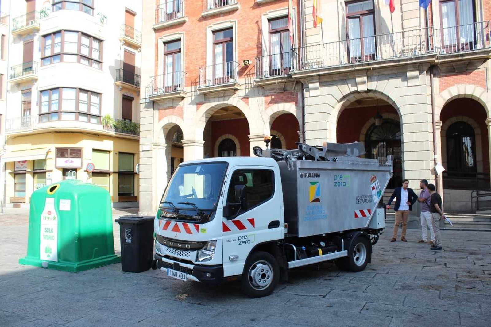 Camión de recogida de basura PreZero en Zamora. Archivo