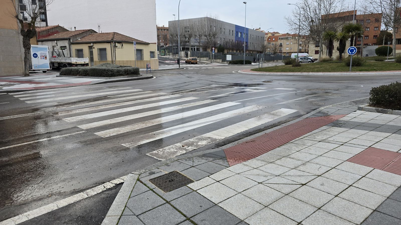 whatsapp-image-2025-02-17-at-18-22-02-3